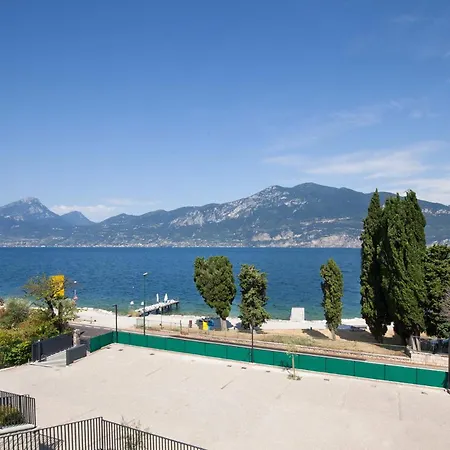 Daire Peler Brenzone sul Garda